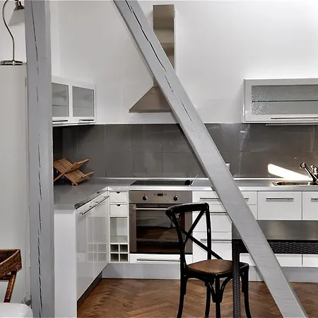 Lejlighedshotel Apart 3*
