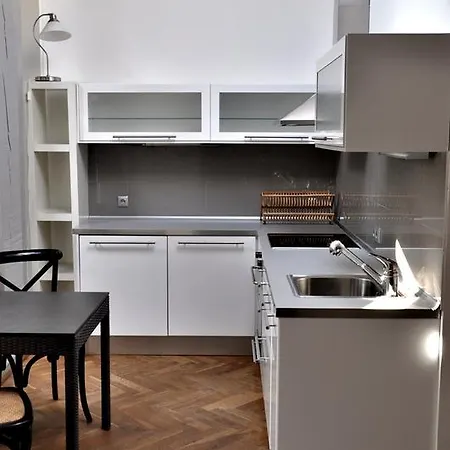 Apart Lejlighedshotel 3*